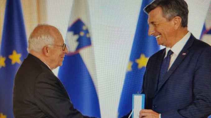 Slowenien ehrt österreichischen Politiker Slowenien ehrt österreichischen Politiker